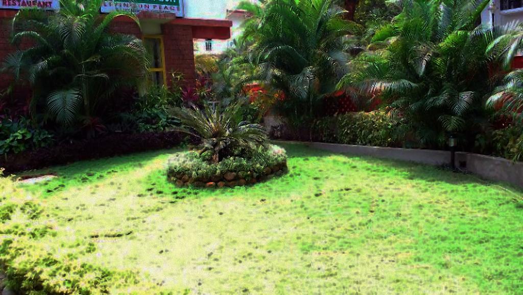 Hotel Little Italy Calangute Esterno foto