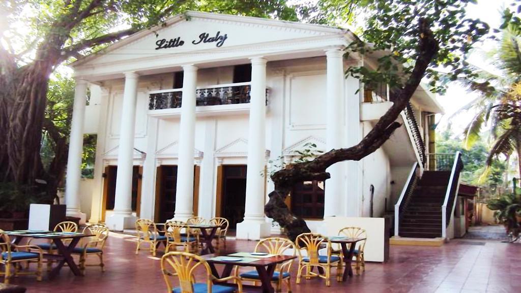 Hotel Little Italy Calangute Esterno foto