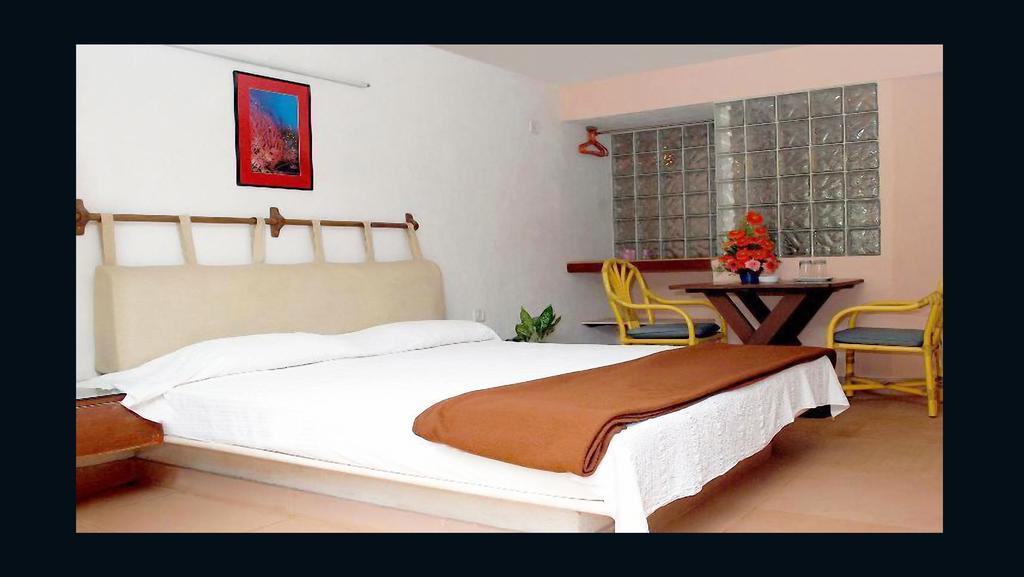 Hotel Little Italy Calangute Esterno foto