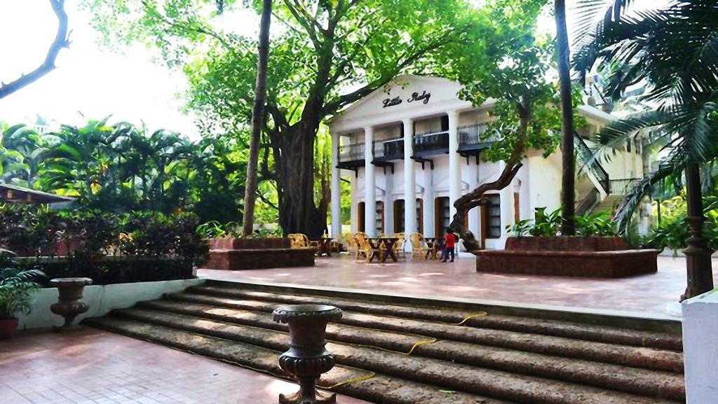 Hotel Little Italy Calangute Esterno foto